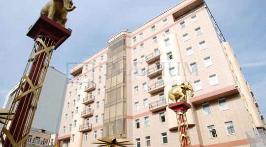 Бизнес-центр "Золотой век" - Офисная недвижимость