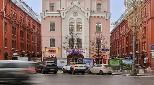 Новая пл, д 10, Москва - Офисная недвижимость