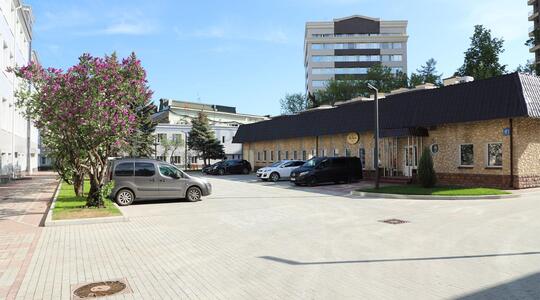 Бизнес-парк "Орджоникидзе, 11" - Офисная недвижимость